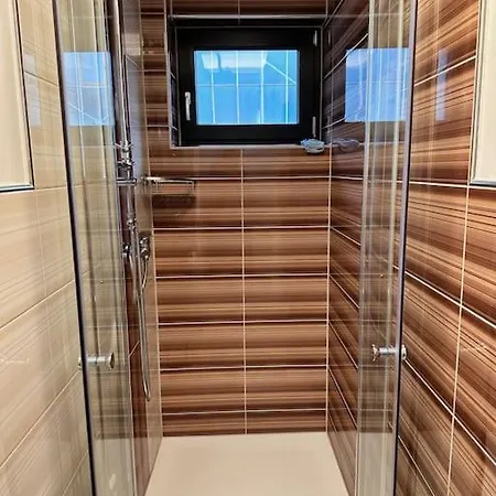 Grosszuegiges In Sued פולדה