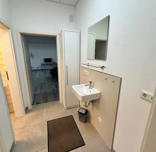 公寓 Grosszuegiges In Sued